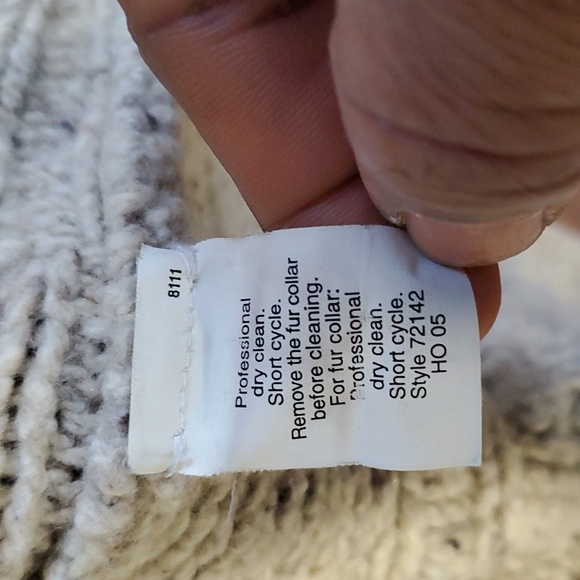 J.crew hand knit ivory cream button  removable fur  hood sweater  size M - Picture 10 of 15